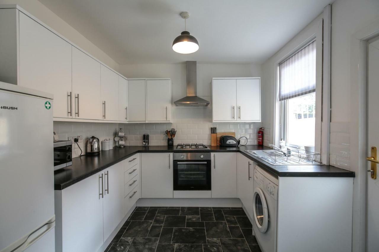 Langton House Apartment