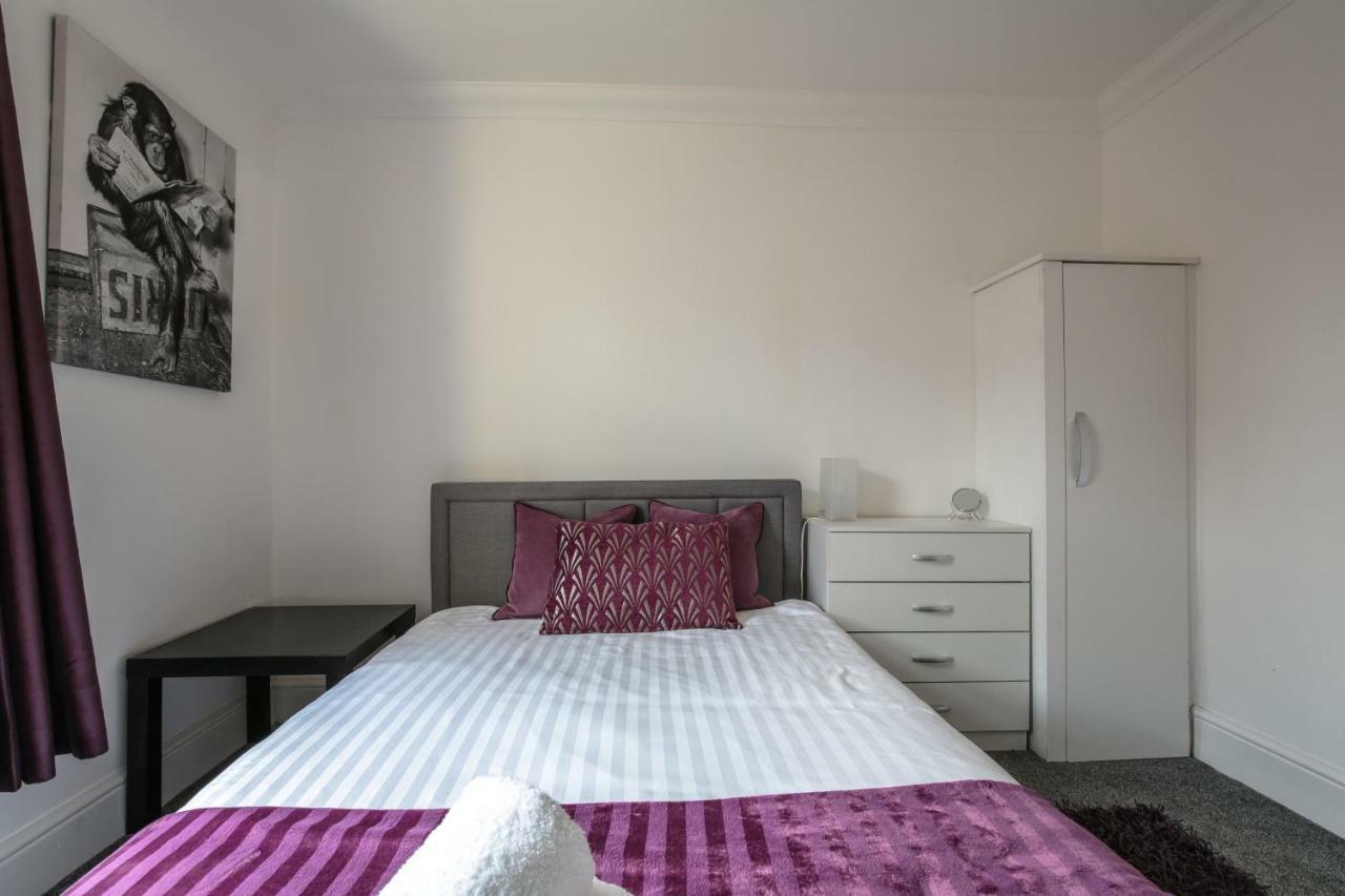 Langton House Apartment